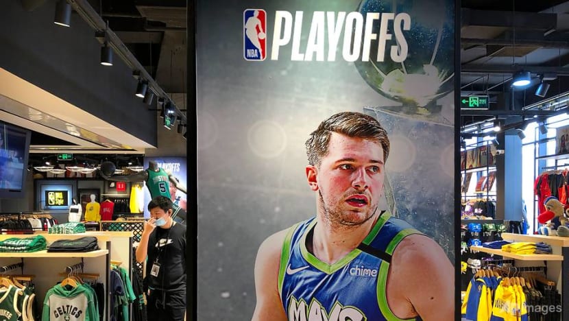 Basketball: Fans cheer return of NBA broadcasts in China Basketball: Fans cheer return of NBA broadcasts in China