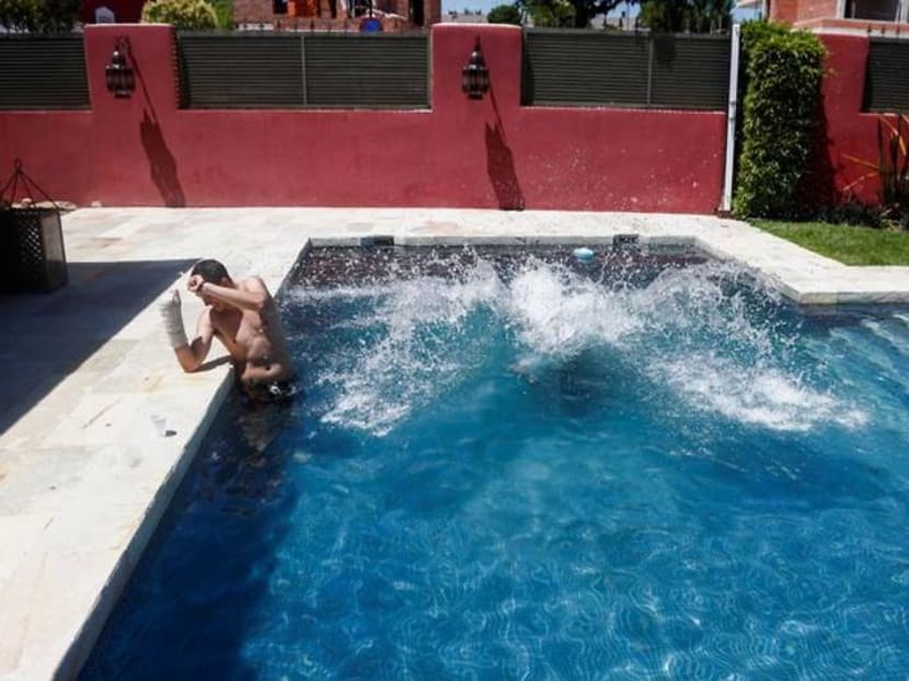 As Spain swelters and COVID cases grow, pool renting app thrives