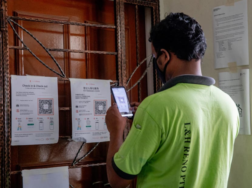 Migrant workers learn to use apps for contact tracing, health reporting before they can resume work Migrant workers learn to use apps for contact tracing, health reporting before they can resume work
