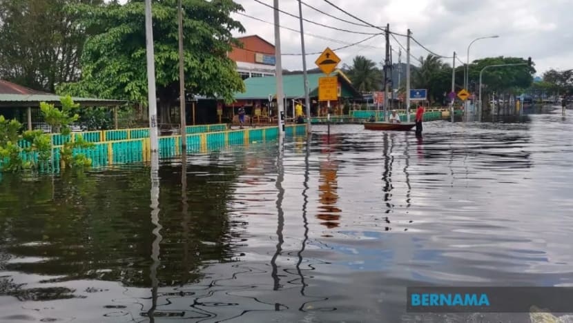 Mangsa banjir di 3 negeri M'sia catat penurunan, Mersing pulih