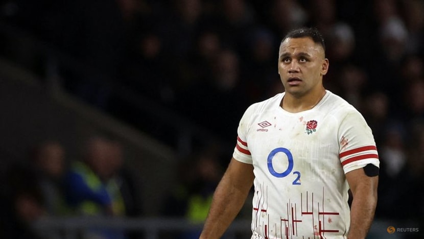 Vunipola's England hopes suffer blow after knee injury Vunipola's England hopes suffer blow after knee injury