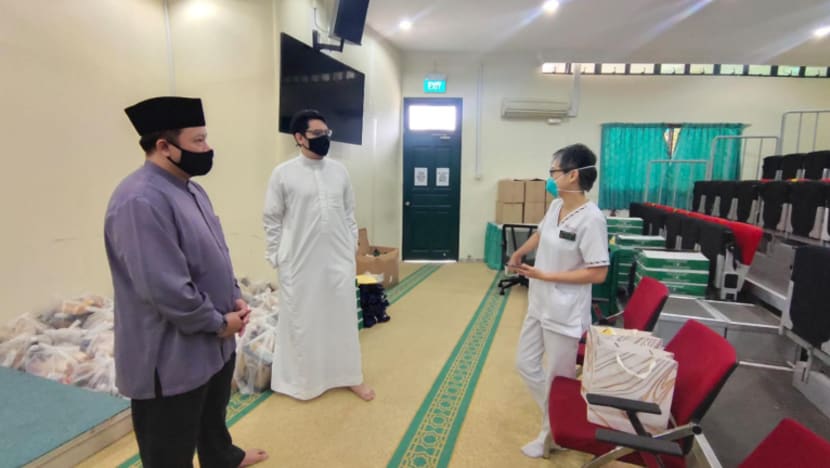 Masjid Jamiyah Ar-Rabitah gerakkan usaha sanjung 200 pekerja barisan hadapan sempena Hari Kebangsaan