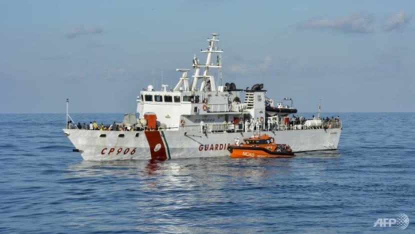 Pregnant women dead, missing in Italy migrant boat sinking Pregnant women dead, missing in Italy migrant boat sinking