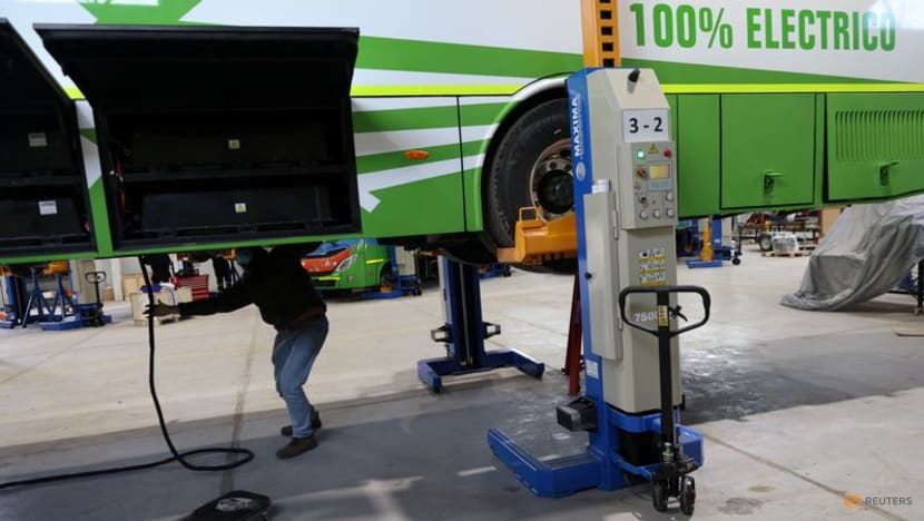 Chile's first electric bus factory aims to ease fossil fuel dependency Chile's first electric bus factory aims to ease fossil fuel dependency