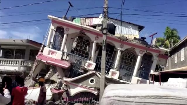 海地7.2级强震已致304人罹难 全国进入紧急状态