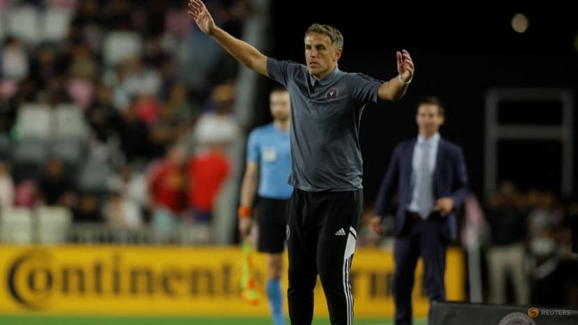 Former Inter Miami coach Neville joins Canada's coaching staff