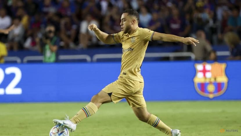 AC Milan sign Barca defender Dest on loan AC Milan sign Barca defender Dest on loan