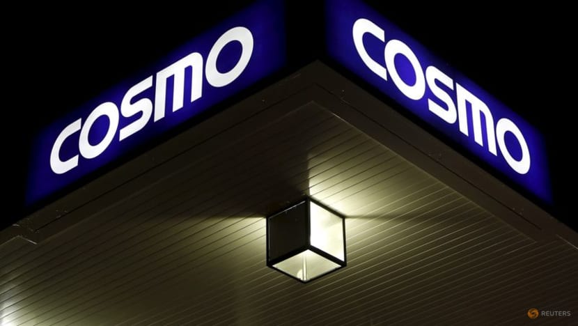 Cosmo sees oil prices under pressure if global economy slides into recession Cosmo sees oil prices under pressure if global economy slides into recession