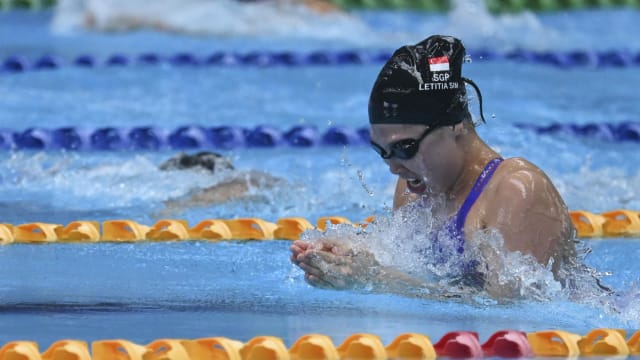 我国游泳选手沈恩夷在女子100米蛙泳再次称后