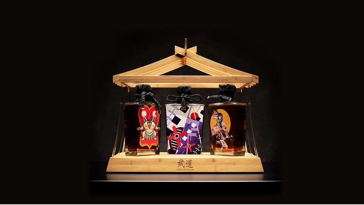 kendo-karate-sumo-the-rare-japanese-whisky-set-with-martial-arts-illustrations