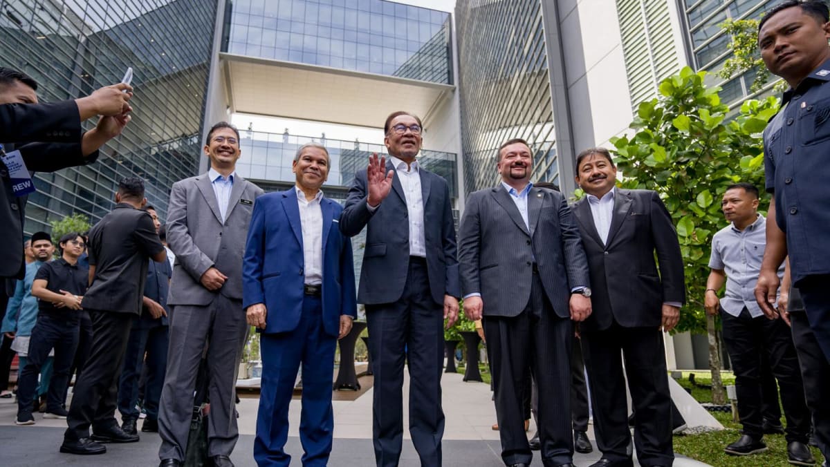 Anwar stands firm against further pension fund withdrawals amid likely politicisation of issue in Malaysia