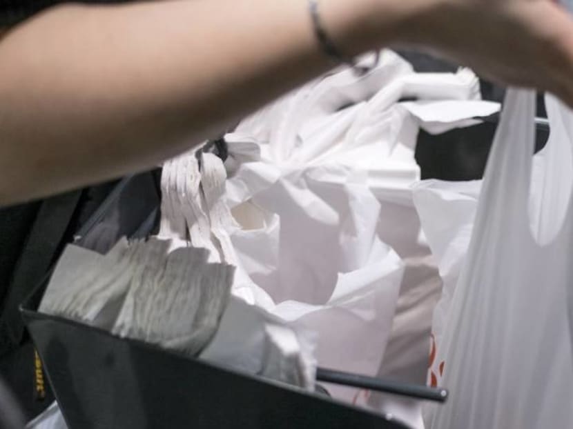 Commentary: Our reluctance to part with plastic bag stems from a 'yeah-but' mentality