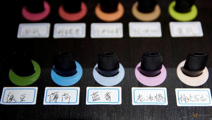 China's minors able to buy e-cigarettes despite ban: State media China's minors able to buy e-cigarettes despite ban: State media