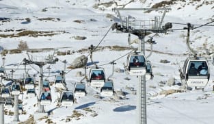 Ski resorts in northern Italy reopen amid COVID-19 worries