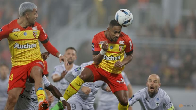 Lens consolidate second place with another home win Lens consolidate second place with another home win