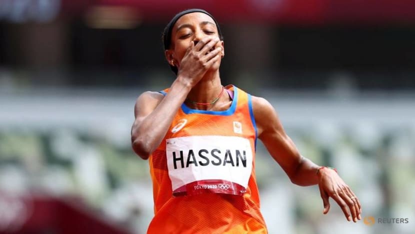 Olympics-Athletics-Hassan brilliantly recovers from fall to win 1,500m heat Olympics-Athletics-Hassan brilliantly recovers from fall to win 1,500m heat