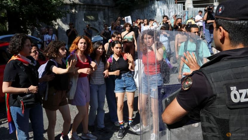 Turkish police prevent Istanbul Pride from going ahead Turkish police prevent Istanbul Pride from going ahead