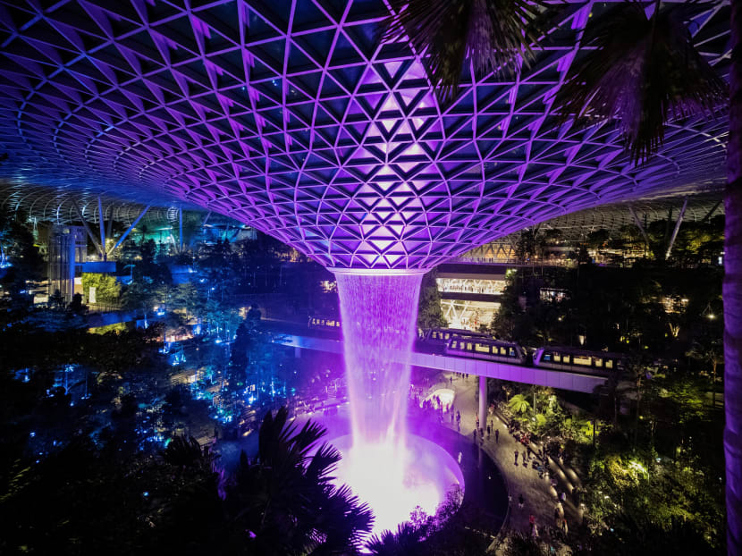 Jewel Changi Airport and the airport's passenger terminal buildings will be closed to all members of the public  from May 13 to 27, 2021.