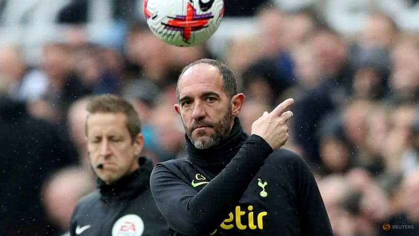 Spurs sack interim manager Stellini, Mason takes over coaching duties