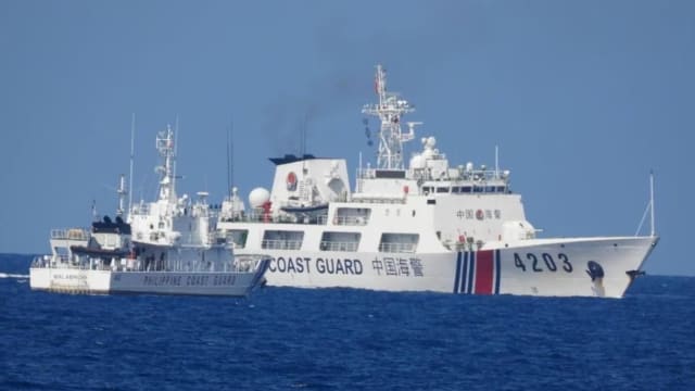 中菲争议海域再爆争端 菲：中船对菲船危险拦截