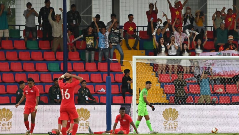 Football: Singapore suffer second SEA Games loss in 3-1 defeat by defending champions Vietnam Football: Singapore suffer second SEA Games loss in 3-1 defeat by defending champions Vietnam