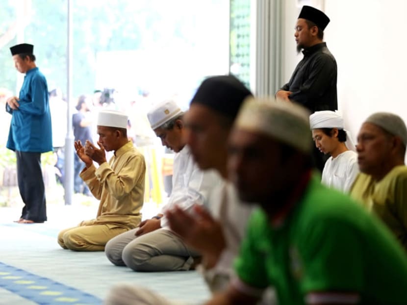 Worshippers perform morning Hari Raya Haji prayers at the An-Nur mosque. Photo: Nuria Ling/TODAY