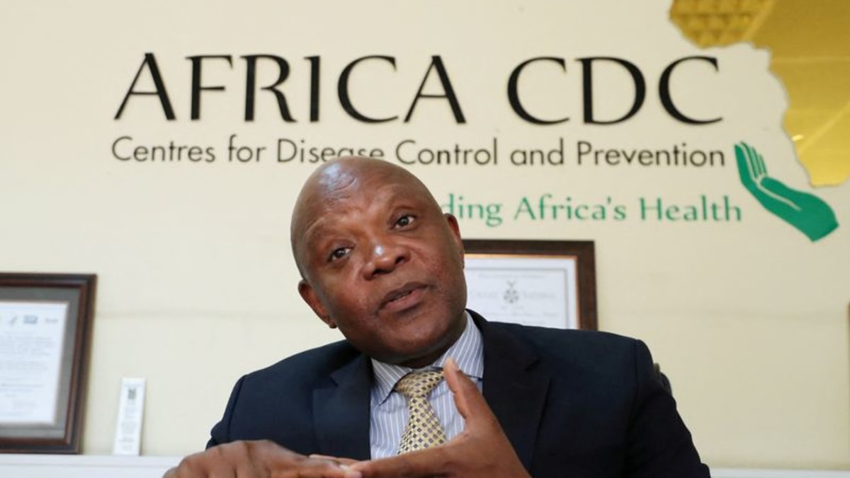 CDC Afrika mengatakan penguncian parah tidak lagi menjadi alat untuk menahan COVID-19