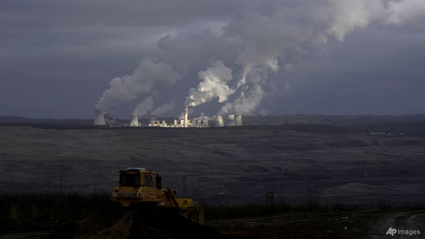 In climate fight, EU lawmakers back stricter emission caps In climate fight, EU lawmakers back stricter emission caps