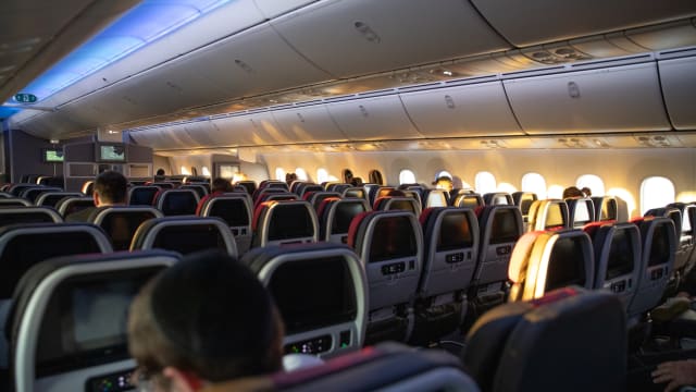 航空专家：飞机乘客感染奥密克戎风险增两倍