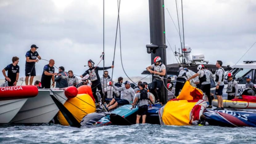 Sailing: US team vows to continue after America's Cup capsize