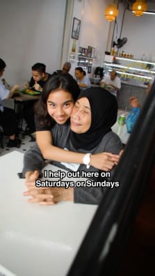 “I want to open at more locations. [My brother] is going to be my chef, and I’ll make him work 24 hours a day!” laughs Sabar Menanti’s potential 4th-gen owner, 12-year-old Isabella Tambunan. Link in bio yo read more

???? Sabar Menanti,
719 North Bridge Rd, 
Singapore 198687

https://tinyurl.com/mr335hjd