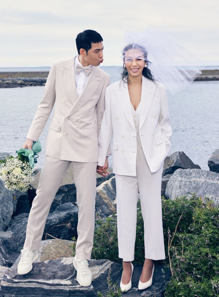 Jam Hsiao, 36, & Summer Lin, 50, Just Got Married And Here Are Their