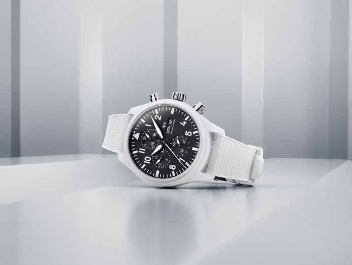 New outlet trending watches