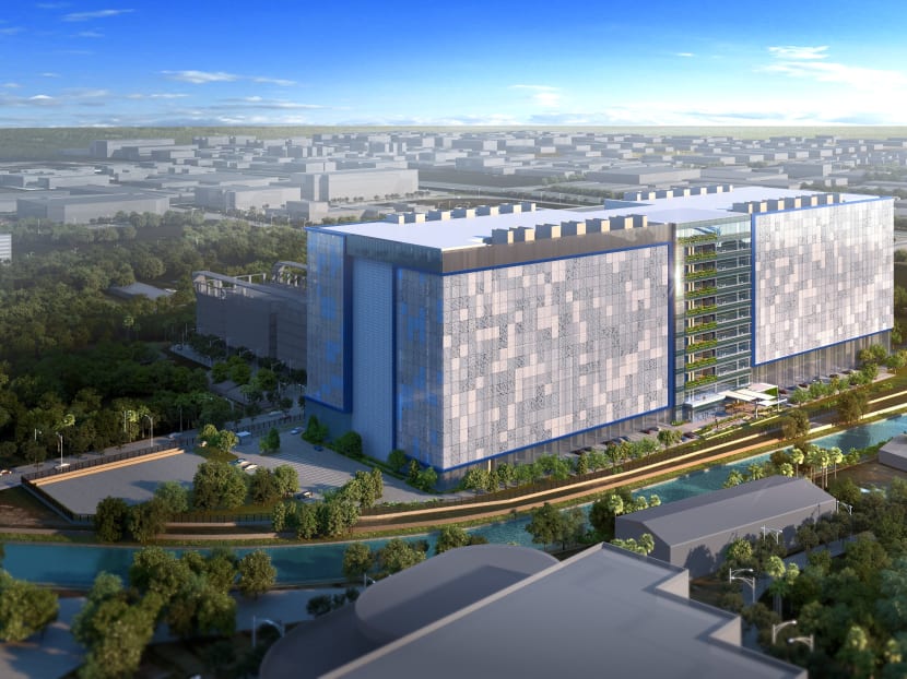 ‘Hundreds of jobs’ available at Facebook’s S$1.4 billion facility in Singapore slated to open in 2022 ‘Hundreds of jobs’ available at Facebook’s S$1.4 billion facility in Singapore slated to open in 2022