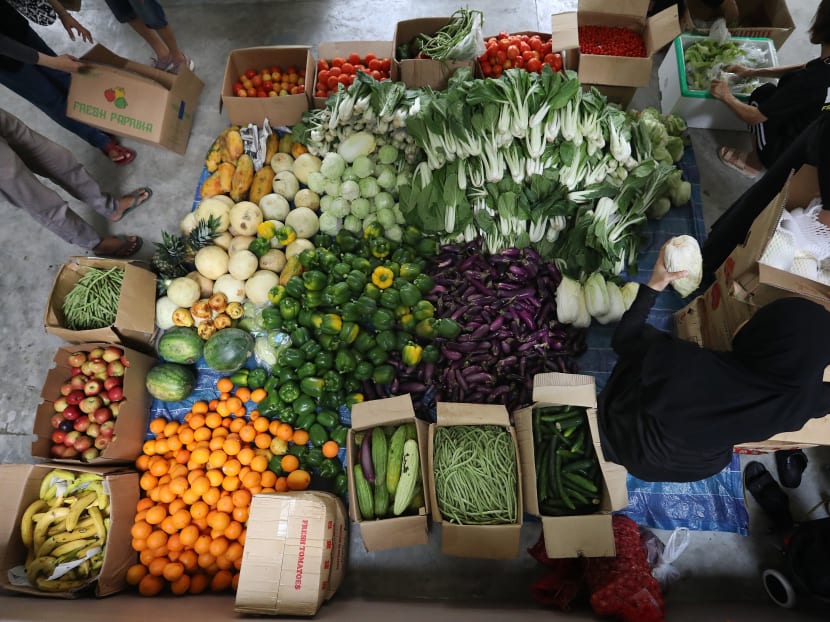 Trash Talk: The battle of the food waste bulge — why you should throw away less food Trash Talk: The battle of the food waste bulge — why you should throw away less food