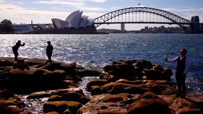 Australia rules out ban on Russian tourists as part of sanctions
