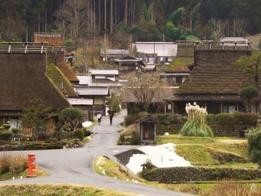 Why are tourists flocking to this Japanese village, which only has two B&Bs?