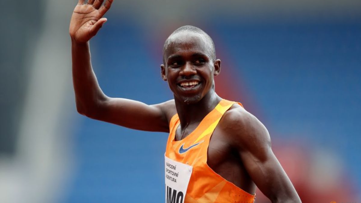 Kiplimo Uganda memecahkan rekor setengah maraton di Lisbon