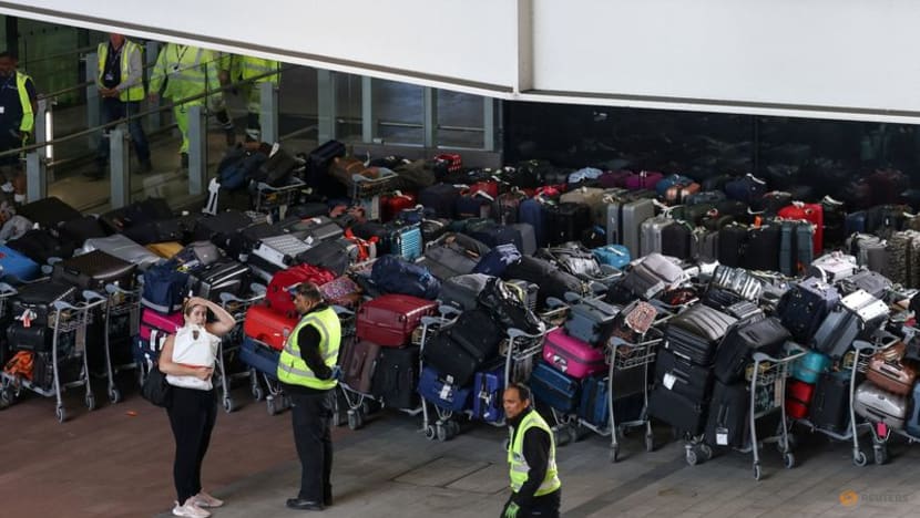 Qantas rearranges some London Heathrow departures amid passenger caps Qantas rearranges some London Heathrow departures amid passenger caps