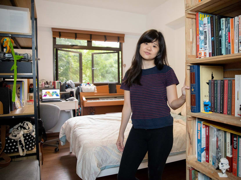 TODAY journalist Janice Lim is renting a room in a flat at Tiong Bahru, with an eye on buying her own property in future. TODAY journalist Janice Lim is renting a room in a flat at Tiong Bahru, with an eye on buying her own property in future.