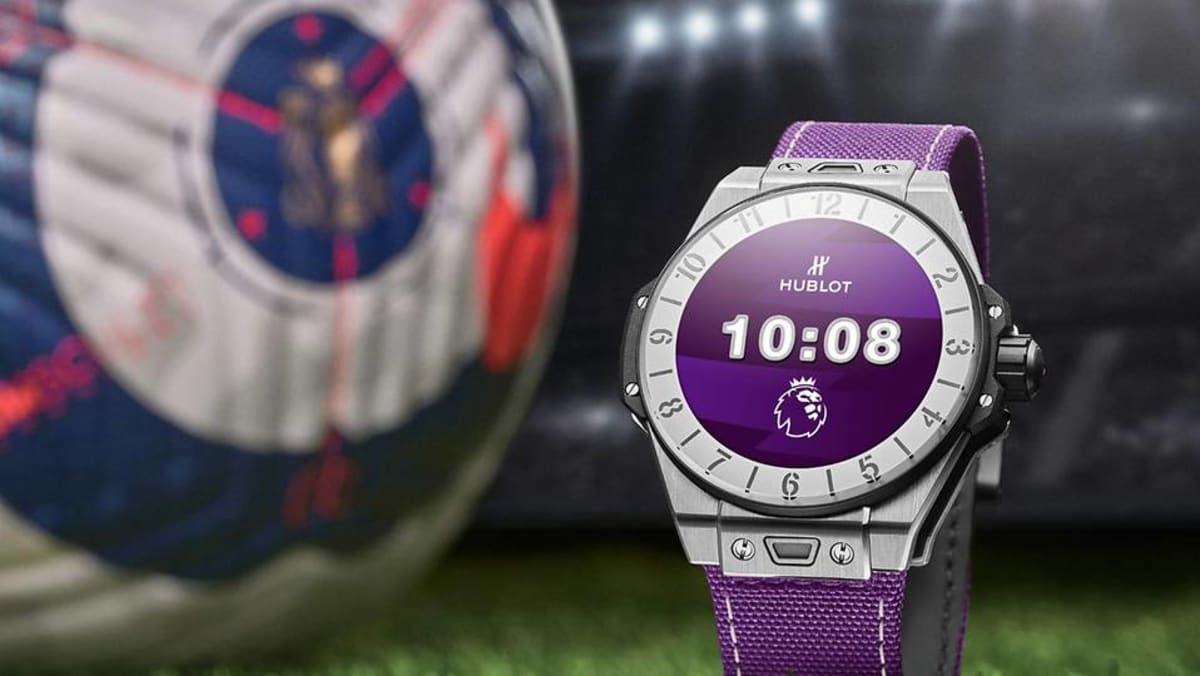 Hublot - Calling all football fans! The Premier League is back, and you can  stay connected to the action wherever you are with the Hublot #BigBangE  #PremierLeague. Which team do you support?