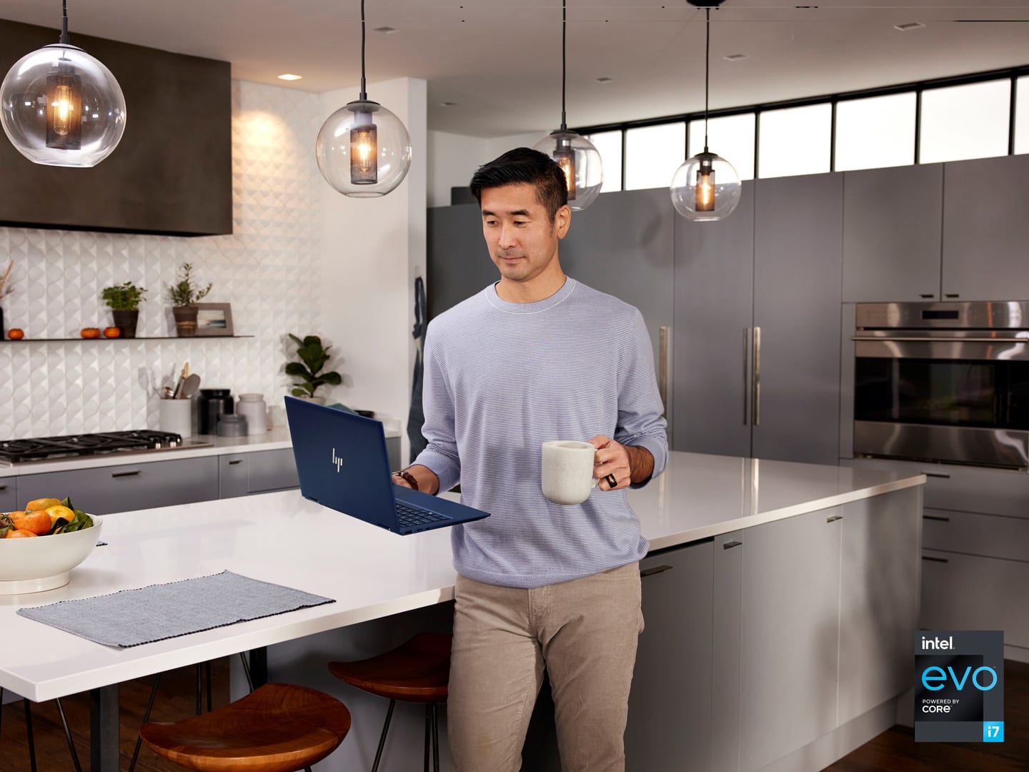 HP Elite Dragonfly G2: Championing business agility for a new generation of leaders HP Elite Dragonfly G2: Championing business agility for a new generation of leaders