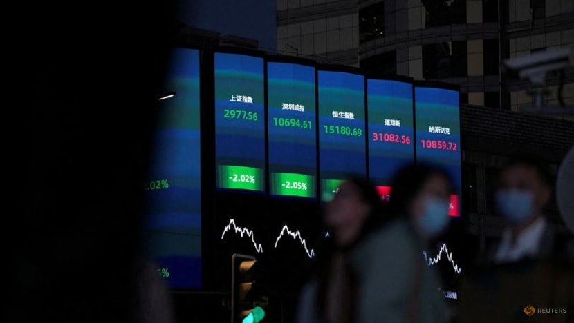 Asian stocks inch up on US debt ceiling hopes, Nikkei hits 33-year high