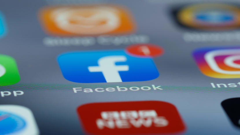 Hati-hati apabila luah perasaan di media sosial Hati-hati apabila luah perasaan di media sosial