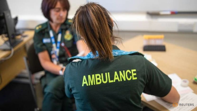 UK COVID-19 test and trace scheme changes tack after mixed results UK COVID-19 test and trace scheme changes tack after mixed results