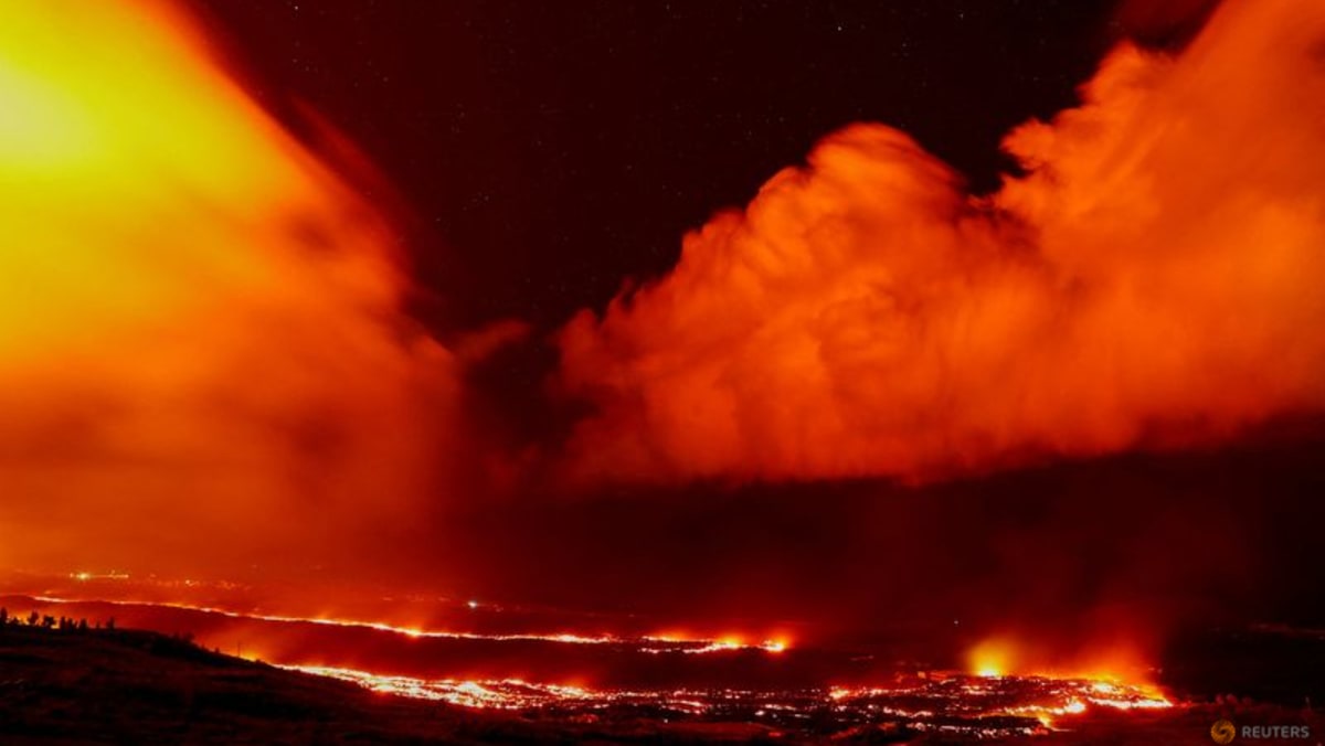 Ribuan penduduk di La Palma Spanyol dikurung karena letusan merusak kualitas udara