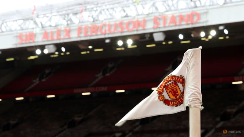 Son of former Qatari PM bids for Manchester United