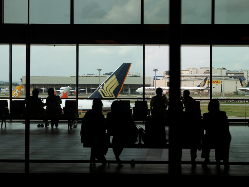 Transport Minister Ong Ye Kung announced on Nov 21, 2020 that the air travel arrangements between Singapore and Hong Kong would be postponed for two weeks. Transport Minister Ong Ye Kung announced on Nov 21, 2020 that the air travel arrangements between Singapore and Hong Kong would be postponed for two weeks.
