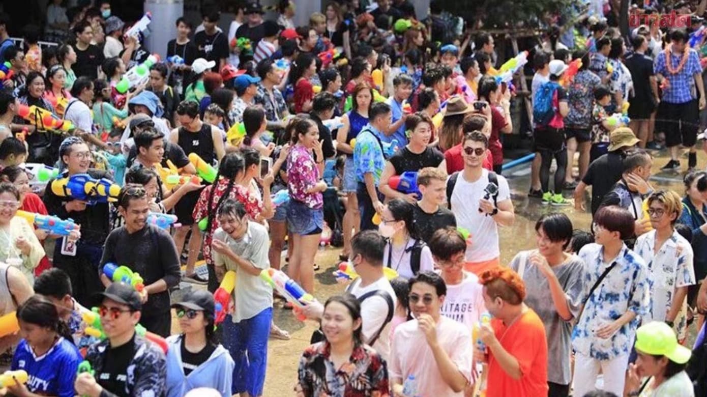 泼水节迎来逾78万游客 泰国政府：巨大成功