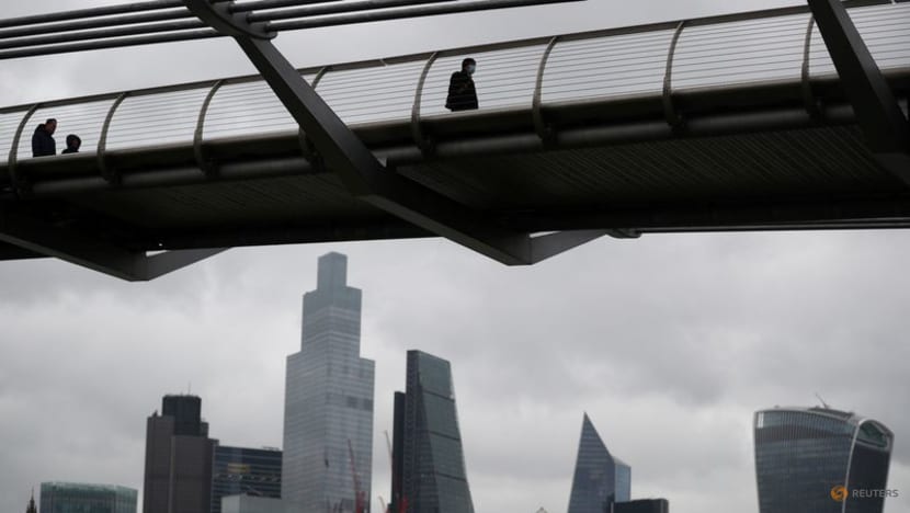 Global M&A braces for dry spell as boardrooms put expansion on hold Global M&A braces for dry spell as boardrooms put expansion on hold